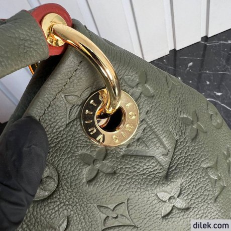 Louis Vuitton Artsy MM Monogram Empreinte Leather