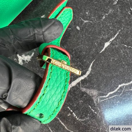 Louis Vuitton Capucines BB