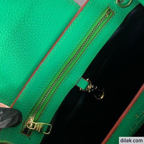 Louis Vuitton Capucines BB