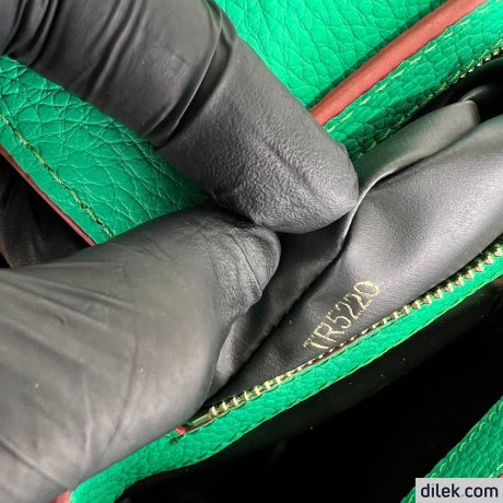 Louis Vuitton Capucines BB