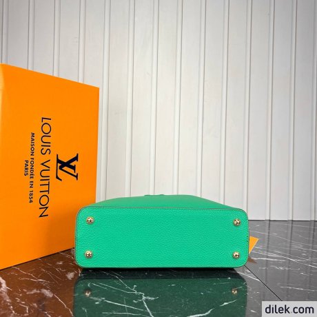 Louis Vuitton Capucines BB