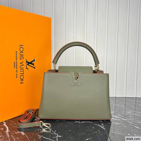 Louis Vuitton Capucines MM