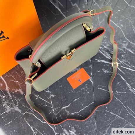 Louis Vuitton Capucines MM