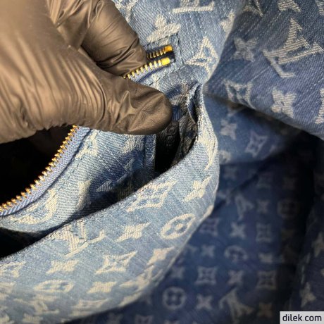 Louis Vuitton CarryAll GM