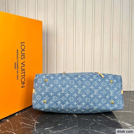 Louis Vuitton CarryAll GM