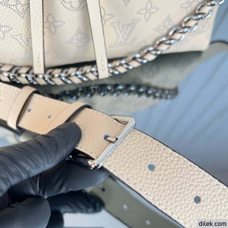Louis Vuitton Hand It All PM Mahina