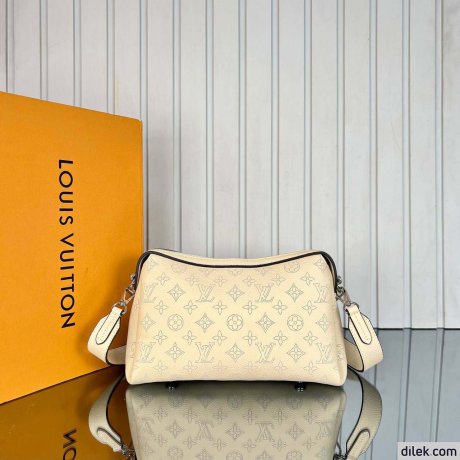Louis Vuitton Hand It All PM Mahina