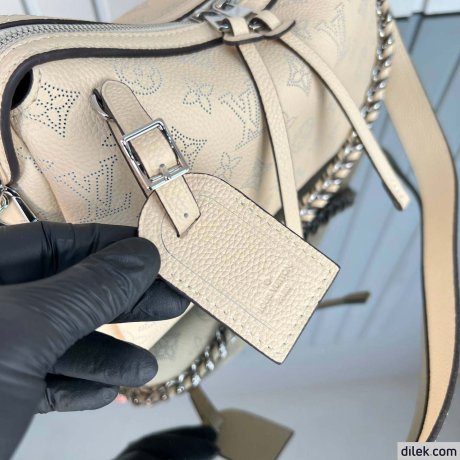 Louis Vuitton Hand It All PM Mahina