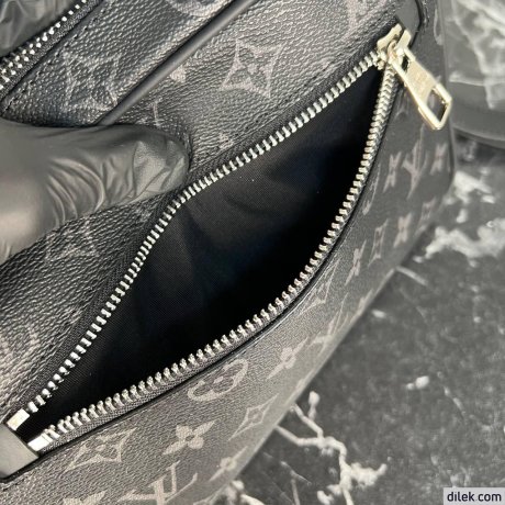 Louis Vuitton Kasai Clutch