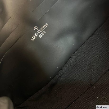 Louis Vuitton Kasai Clutch