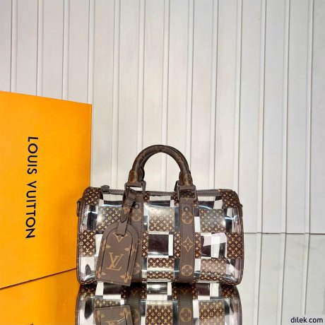 Louis Vuitton Keepal Bandouliere 25