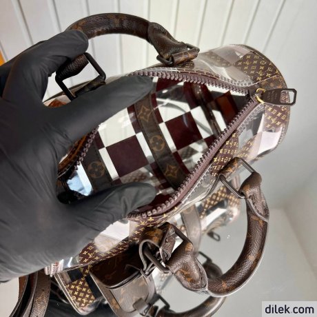 Louis Vuitton Keepal Bandouliere 25