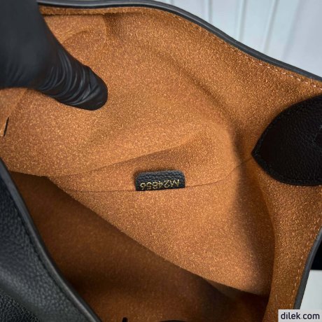 Louis Vuitton Low Key Hobo MM
