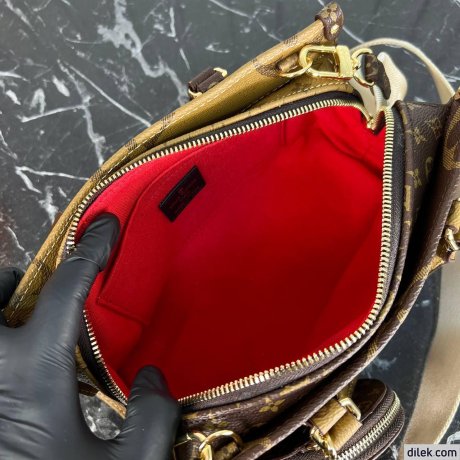 Louis Vuitton Onthego East West