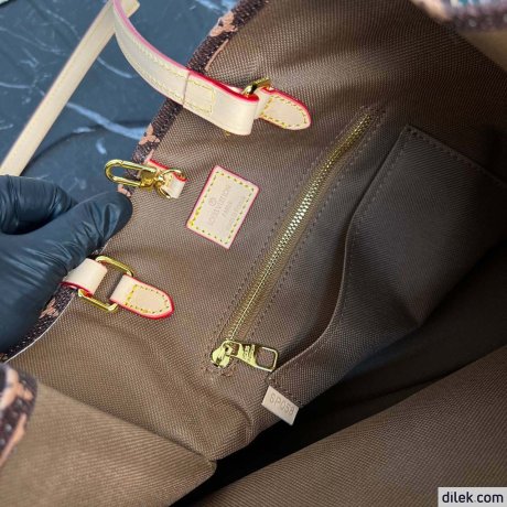 Louis Vuitton Onthego Voyage