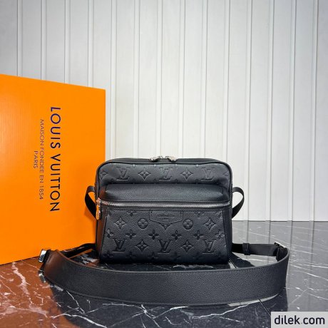 Louis Vuitton Outdoor Messenger