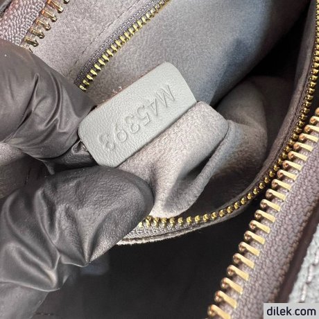 Louis Vuitton Petite Malle Souple