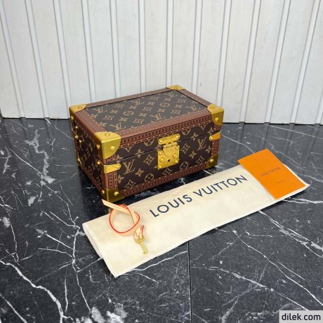 Louis Vuitton Coffret Tresor 24