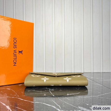 Louis Vuitton Sarah Wallet