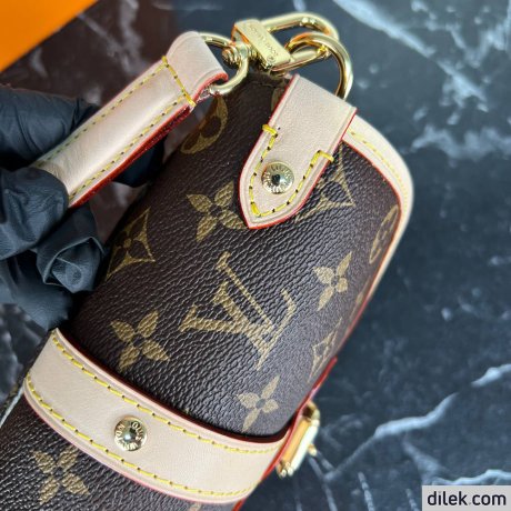 Louis Vuitton Saumur BB Monogram