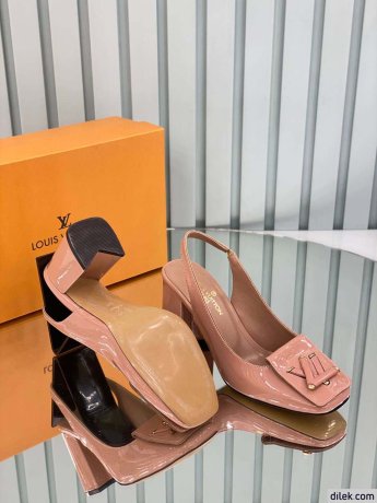 Louis Vuitton Shake Pumps