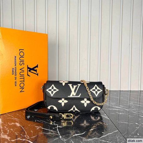 Louis Vuitton Wallet on Chain Ivy Bicolor Monogram