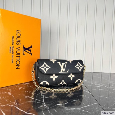 Louis Vuitton Wallet on Chain Ivy Bicolor Monogram