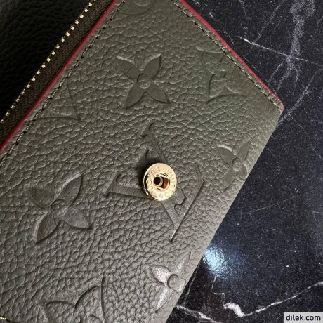 Louis Vuitton Zoe Wallet