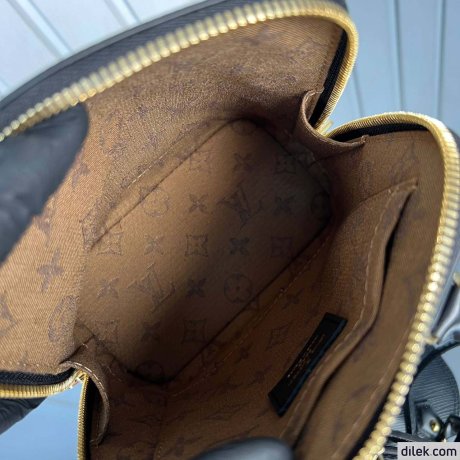 Louis Vuitton Alma Backpack Epi Leather