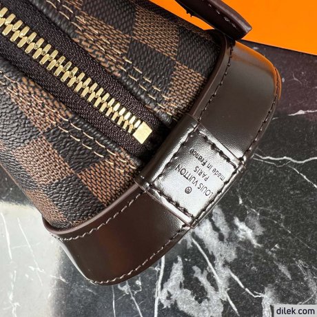 Louis Vuitton Alma BB