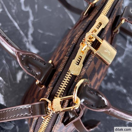 Louis Vuitton Alma BB