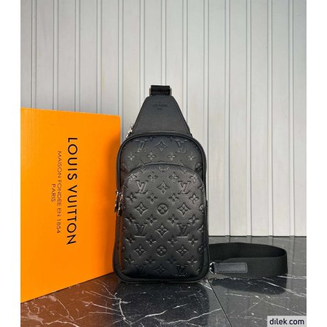 Louis Vuitton Avenue Slingbag NM