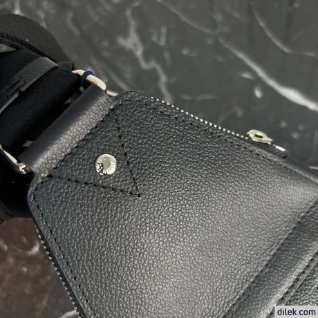 Louis Vuitton Avenue Slingbag NM