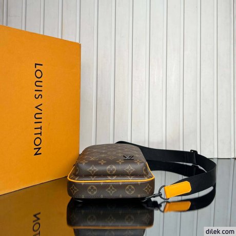 Louis Vuitton Avenue Slingbag PM