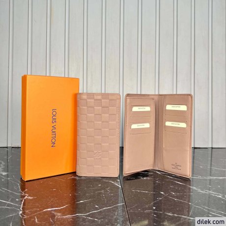 Louis Vuitton Brazza Wallet
