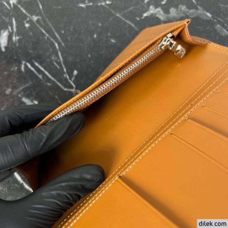 Louis Vuitton Brazza Wallet