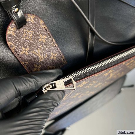 Louis Vuitton CarryAll MM