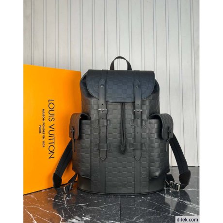 Louis Vuitton Christopher MM Monogram