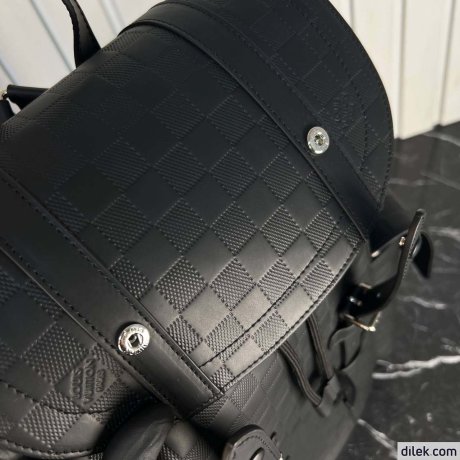 Louis Vuitton Christopher MM Monogram
