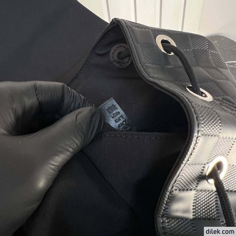 Louis Vuitton Christopher MM Monogram