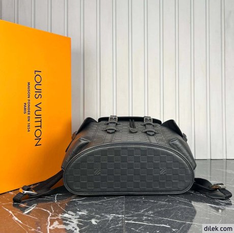 Louis Vuitton Christopher MM Monogram