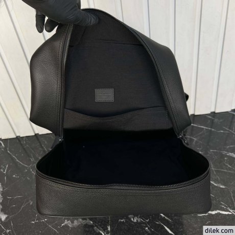 Louis Vuitton Dean Backpack Monogram