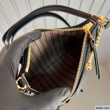 Louis Vuitton Easy Pouch Monogram Empreinte Leather