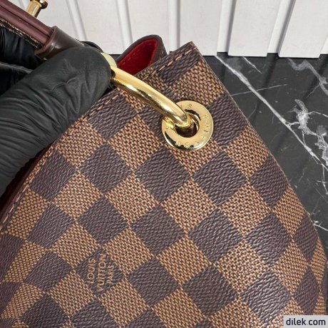 Louis Vuitton Graceful PM