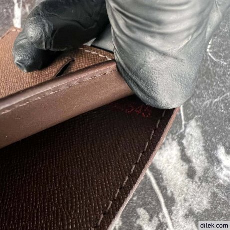 Louis Vuitton Men Multiple Wallet