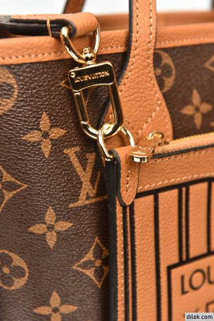 Louis Vuitton Neverfull Bandouliere Inside Out BB