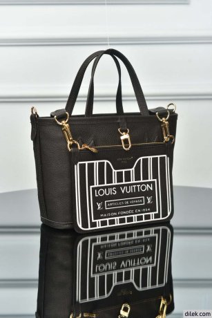 Louis Vuitton Neverfull Bandouliere Inside Out BB