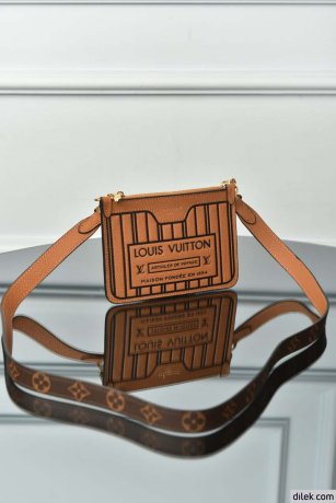 Louis Vuitton Neverfull Bandouliere Inside Out BB