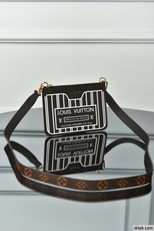 Louis Vuitton Neverfull Bandouliere Inside Out BB