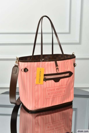 Louis Vuitton Neverfull Bandoulière Inside Out MM